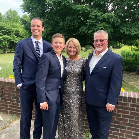 Meet your Posher, Kris - Picture 1 of 1